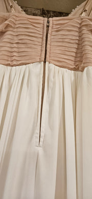 WHITE/GOLD LONG EVENING GOWN