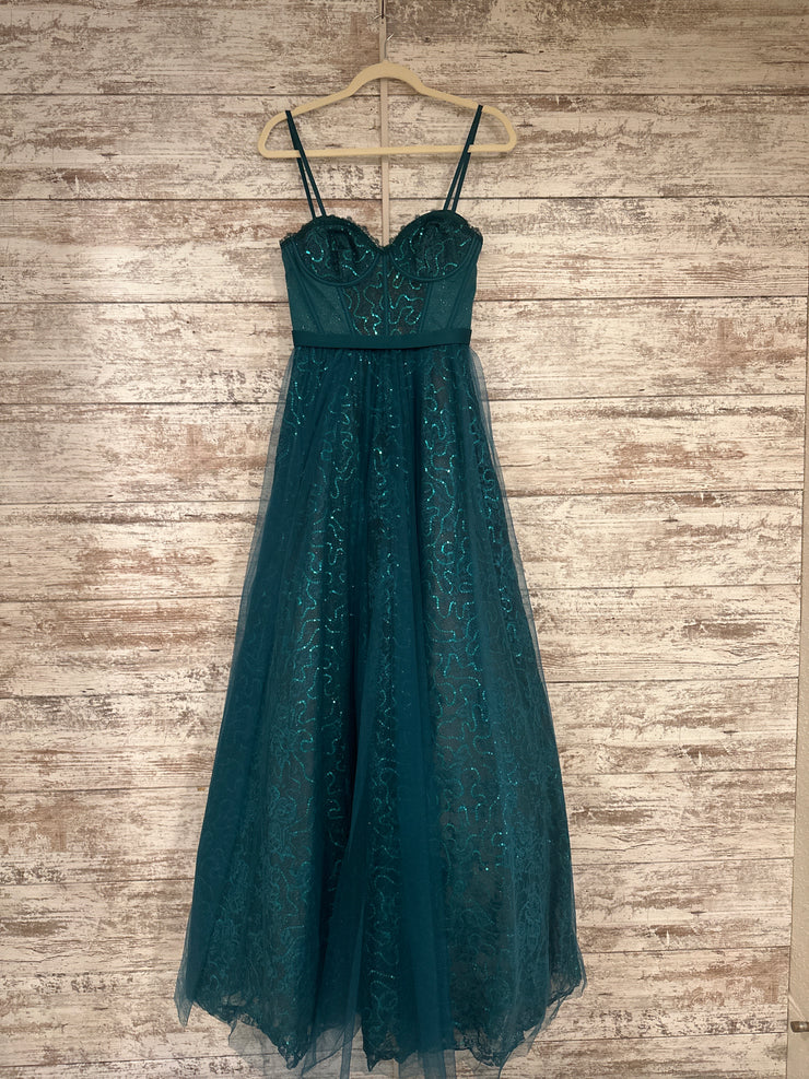 GREEN SPARKLY A LINE GOWN