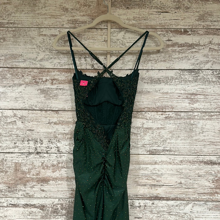 GREEN LONG EVENING GOWN