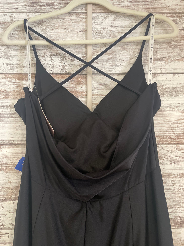 BLACK LONG EVENING GOWN (NEW)