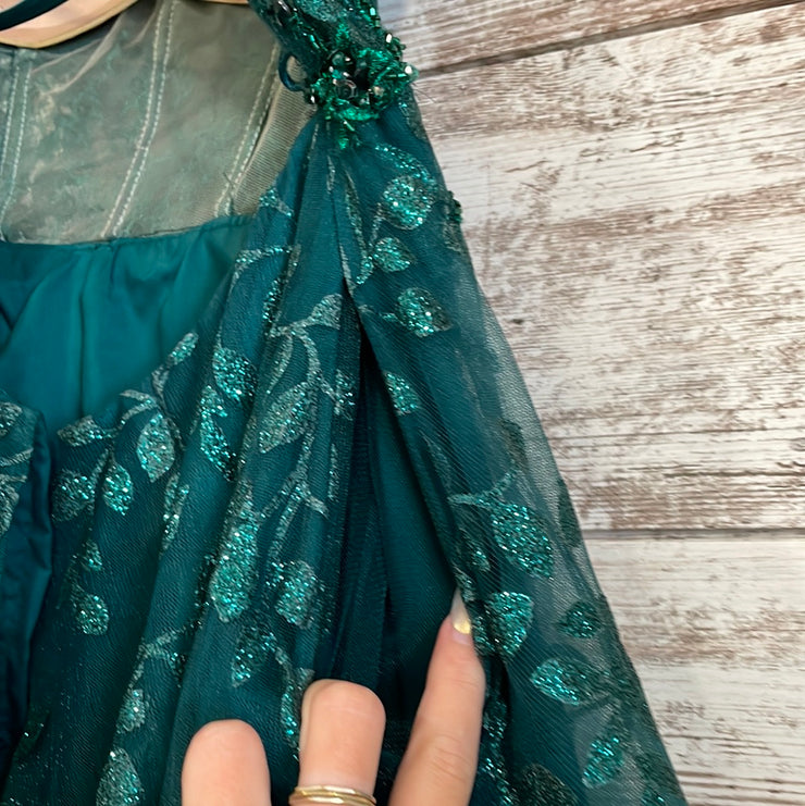 GREEN SPARKLY A LINE GOWN