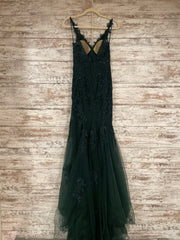 GREEN LACE MERMAID GOWN (NEW)
