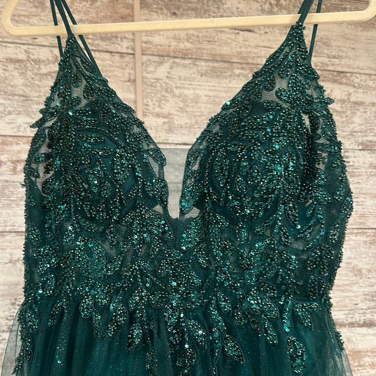 GREEN SPARKLY A LINE GOWN