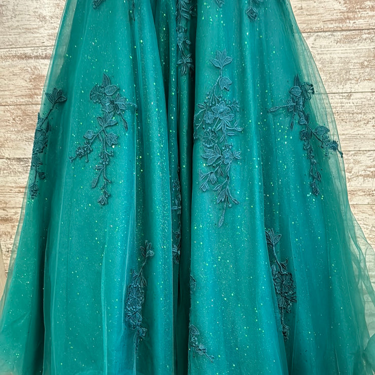 GREEN/FLORAL A LINE GOWN