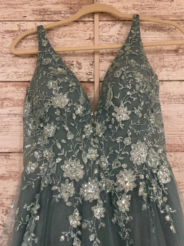 GREEN/FLORAL SPARKLY A LINE