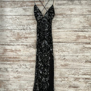 BLACK/SILVER LONG EVENING GOWN