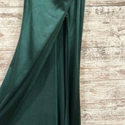 GREEN LONG EVENING GOWN