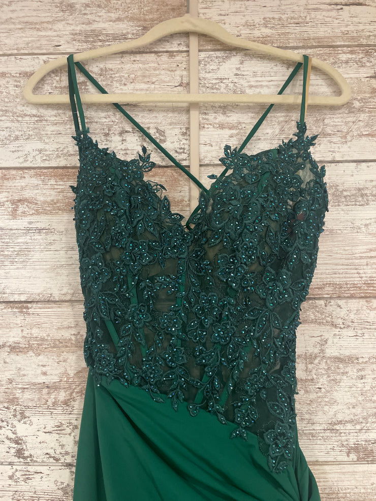 GREEN LONG EVENING GOWN (NEW)