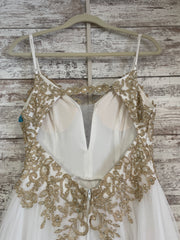 WHITE/GOLD A LINE GOWN