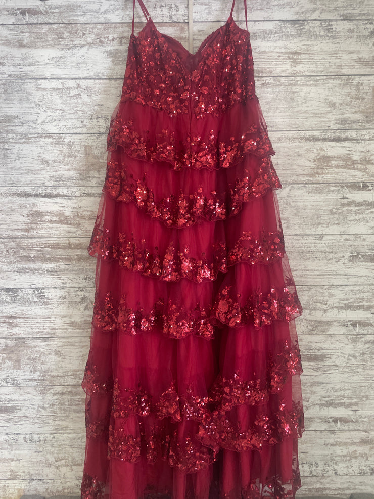 BURGUNDY SPARKLY TIERED A LINE