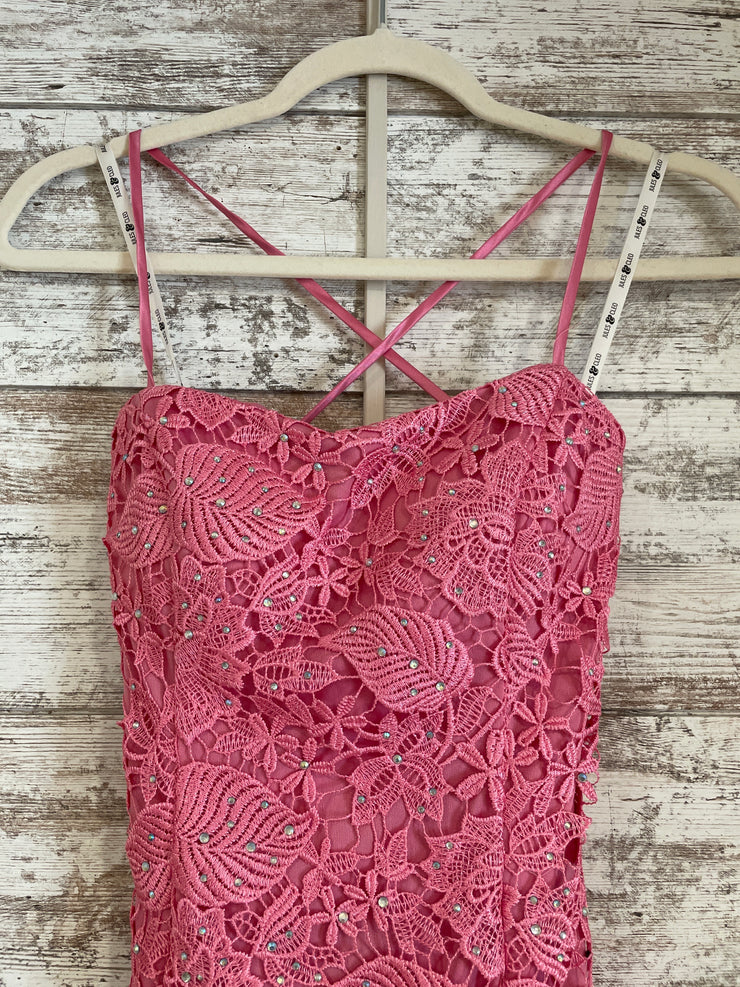 PINK LACE LONG EVENING GOWN