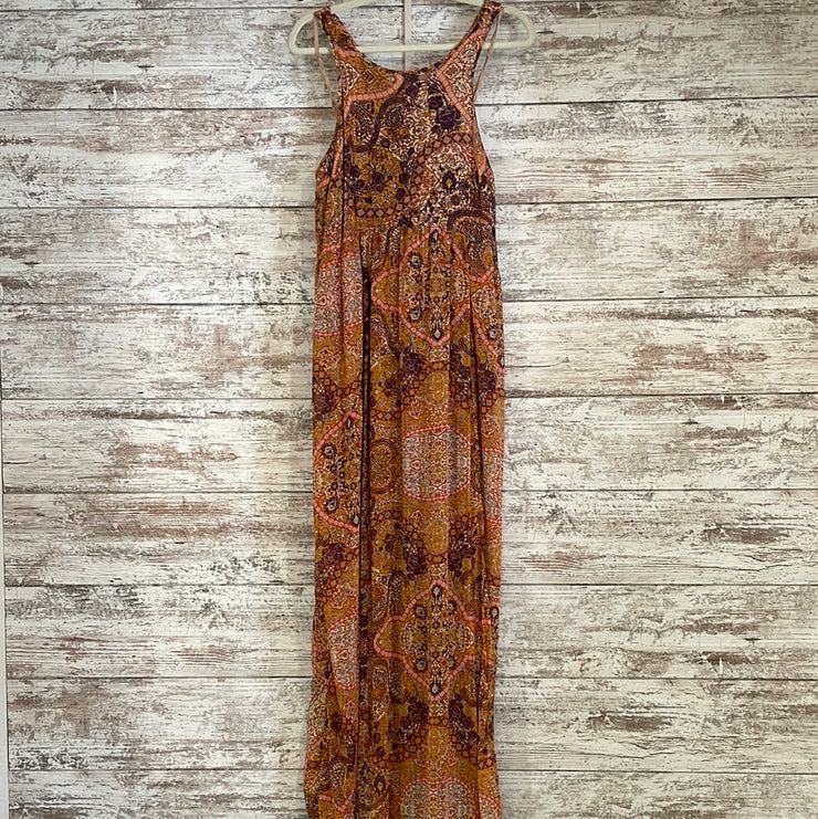 TAN/FLORAL MAXI DRESS