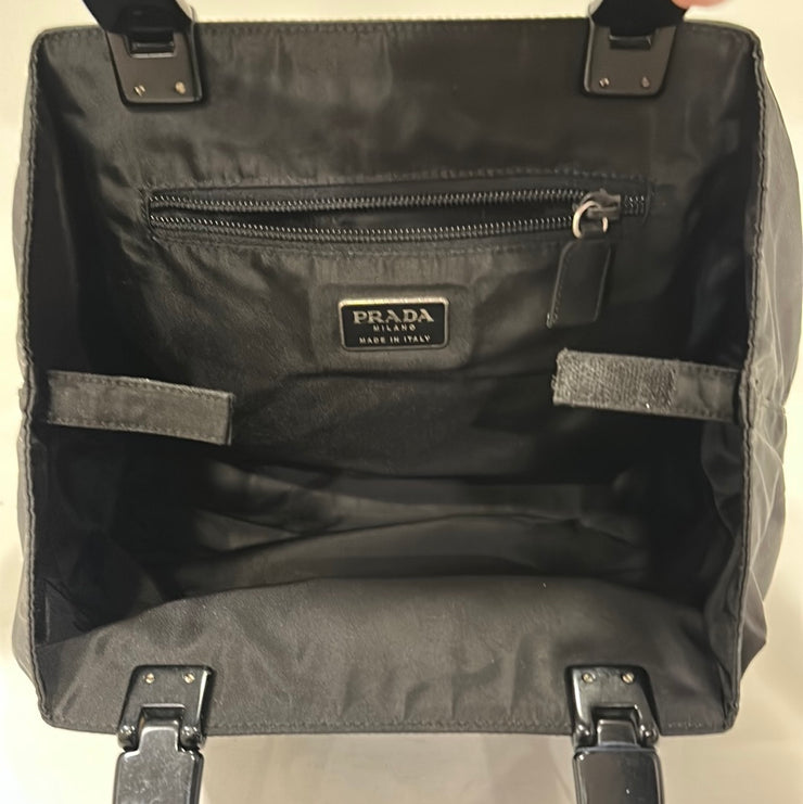 BLACK HANDBAG (AUTHENTIC)