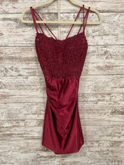 BURGUNDY SHORT DRESS (NEW)