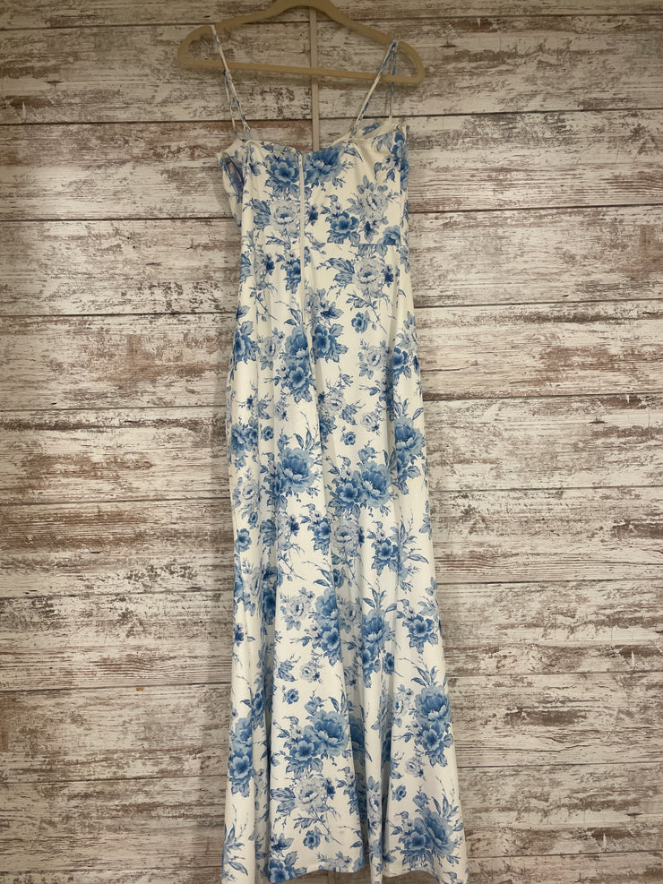 BLUE/WHITE FLORAL LONG DRESS