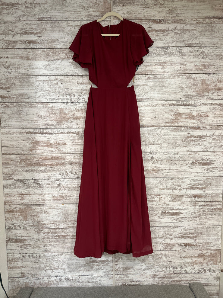 BURGUNDY LONG EVENING GOWN