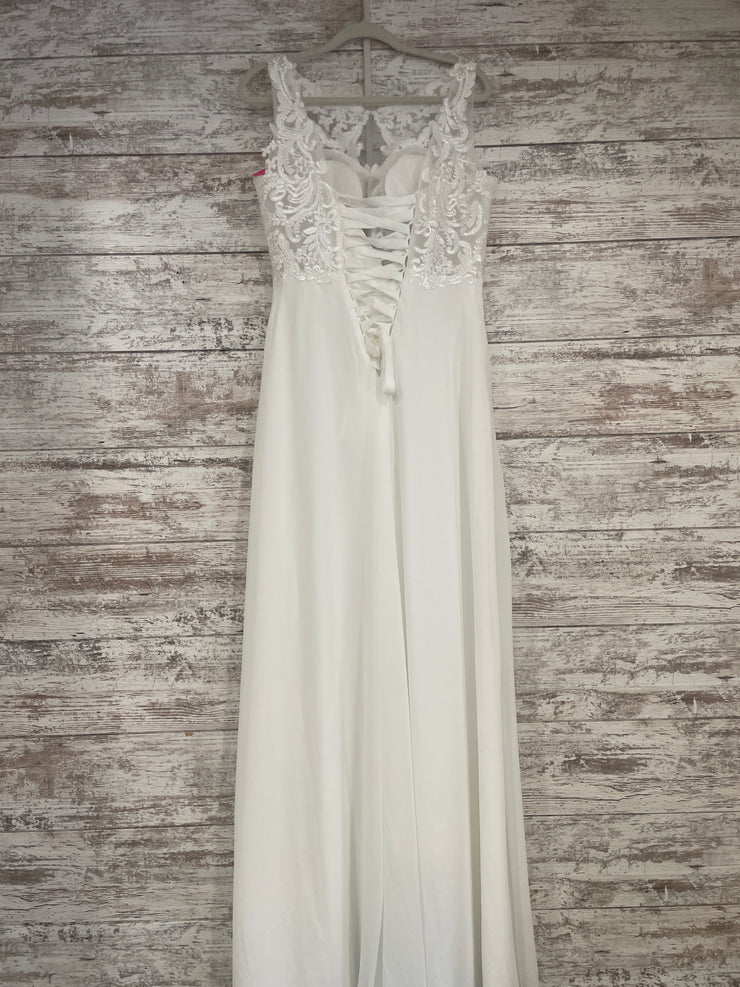 WHITE WEDDING GOWN (NEW)