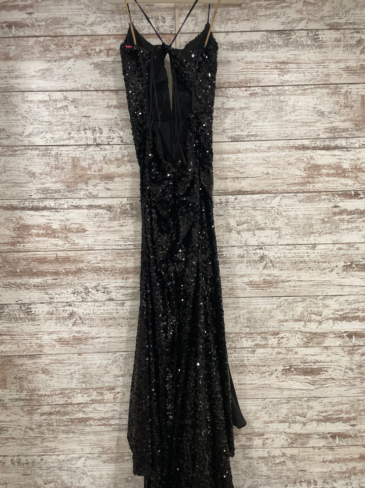 BLACK FULL SEQUIN MERMAID GOWN