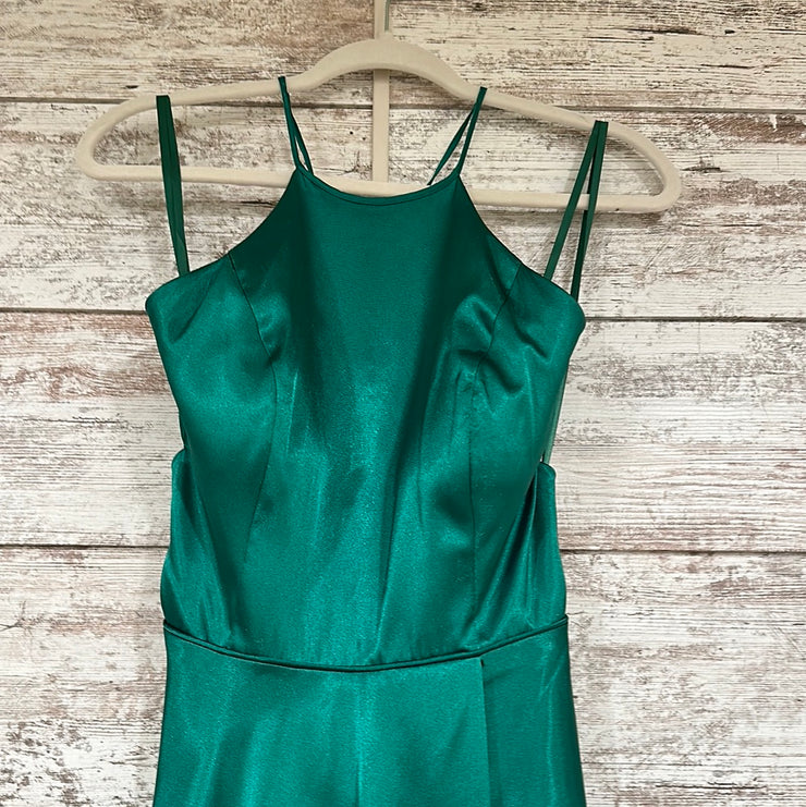 GREEN LONG EVENING GOWN