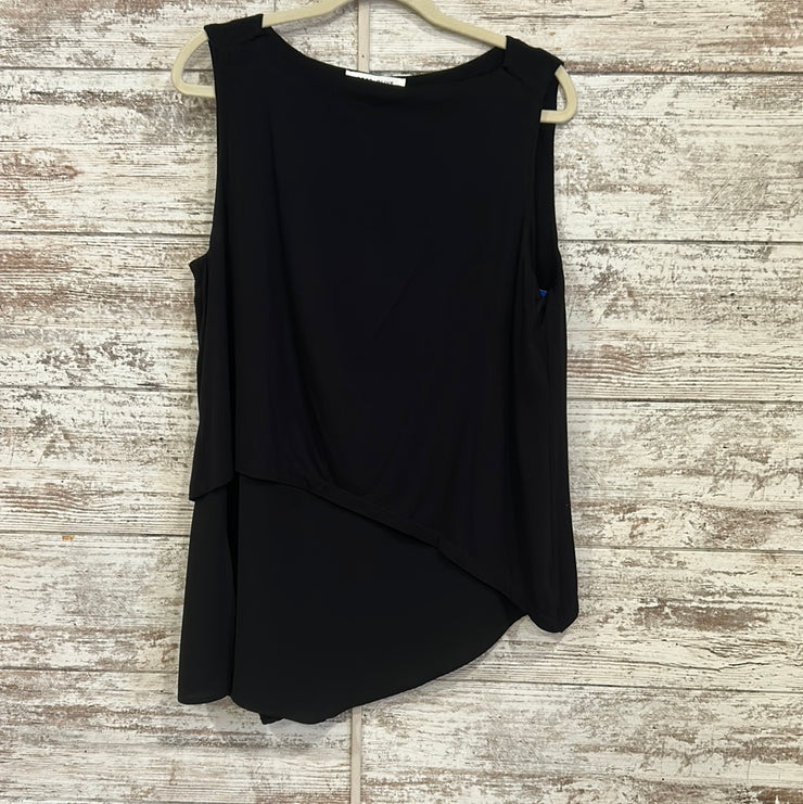 BLACK SLEEVELESS TUNIC