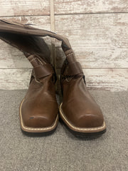 BROWN BOOTS