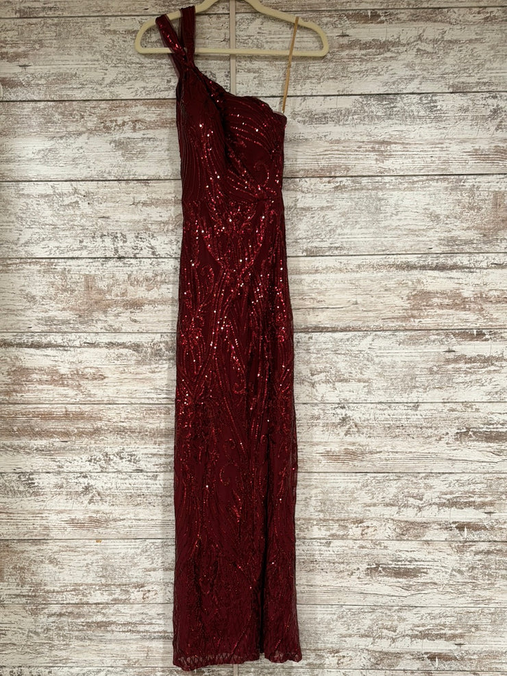 BURGUNDY SPARKLY LONG DRESS