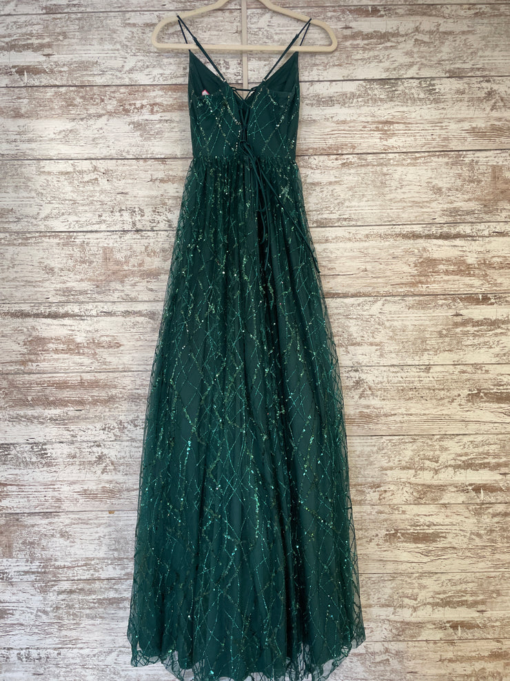 GREEN SPARKLY A LINE GOWN