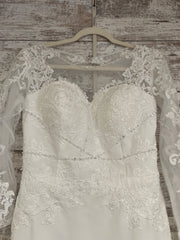 WHITE WEDDING GOWN (NEW)