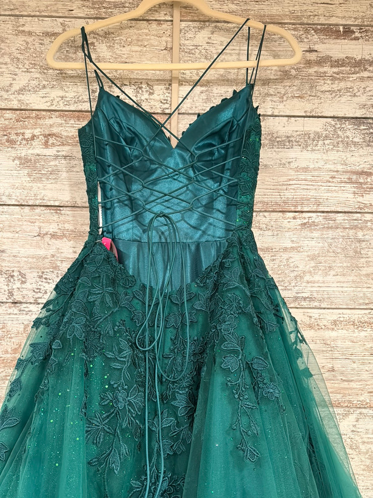 GREEN/FLORAL A LINE GOWN