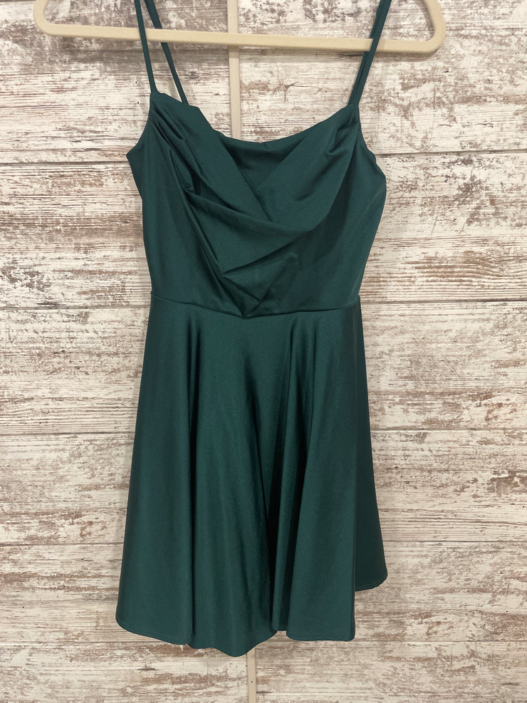 GREEN SHORT DRESS