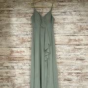 GREEN LONG EVENING GOWN