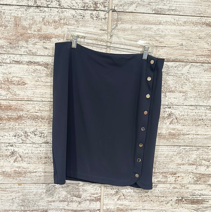 NAVY STETCH SHORT SKIRT