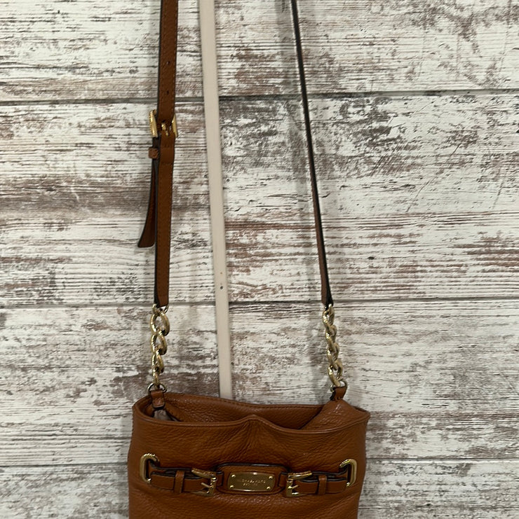 BROWN LEATHER CROSSBODY PURSE