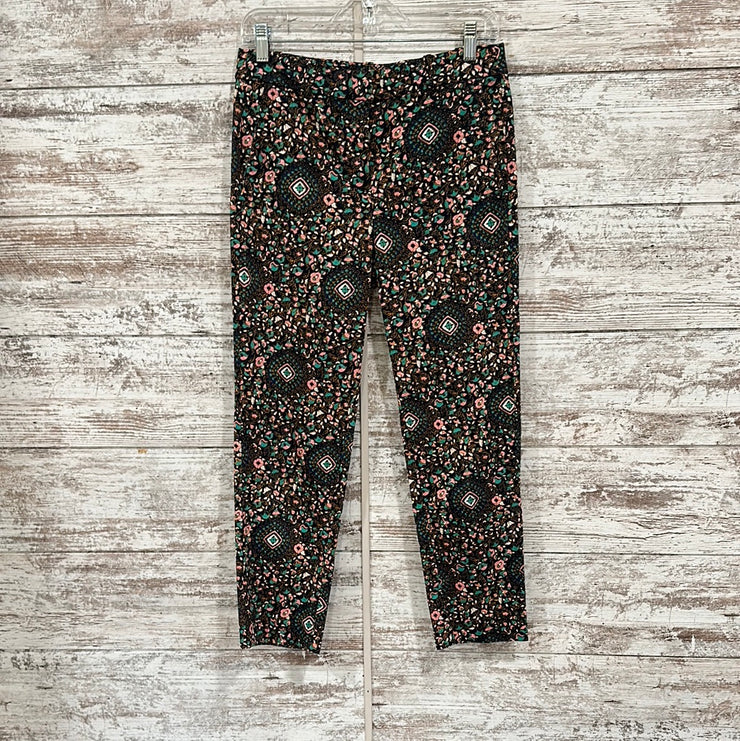 NAVY/FLORAL STRETCH CAPRIS