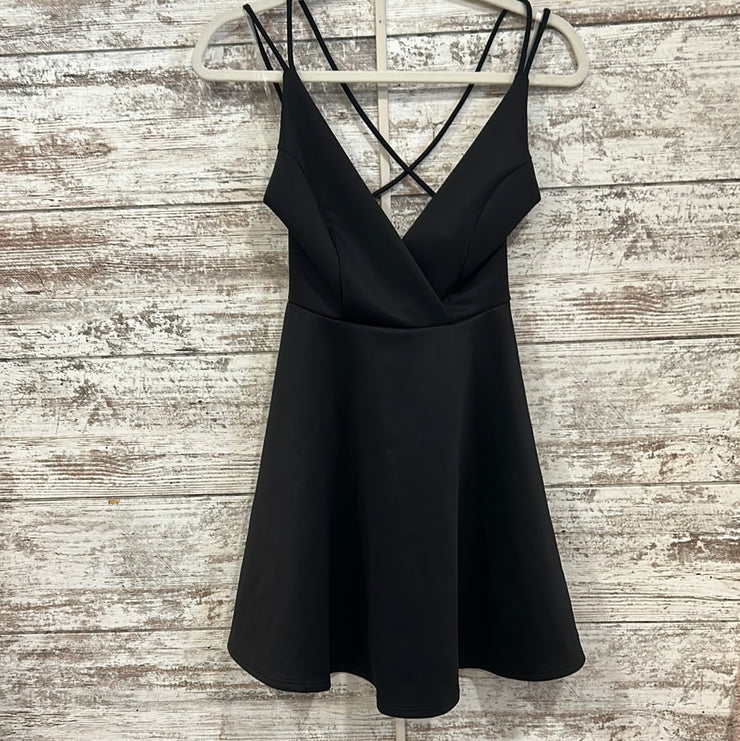 BLACK SHORT DRESS