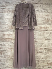 LAVENDER 2 PC. DRESS SET -NEW