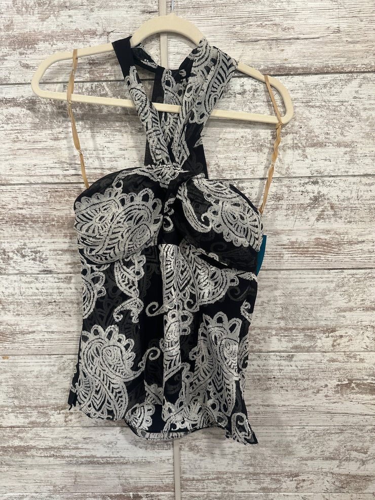 BLACK/WHITE 100% SILK TOP