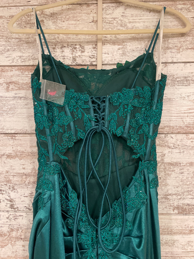 GREEN LONG EVENING GOWN (NEW)