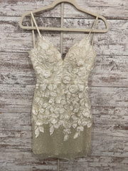 IVORY/FLORAL SHORT DRESS