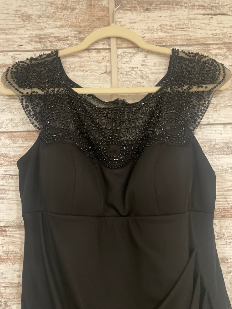 BLACK LONG EVENING GOWN