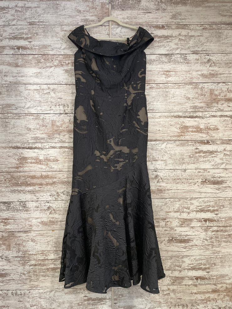 NAVY/BLACK FLORAL DRESS $3,100