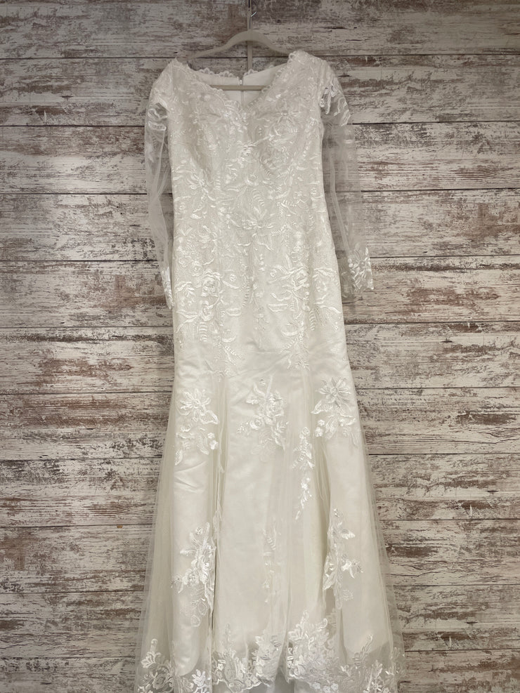 WHITE/FLORAL WEDDING GOWN-NEW