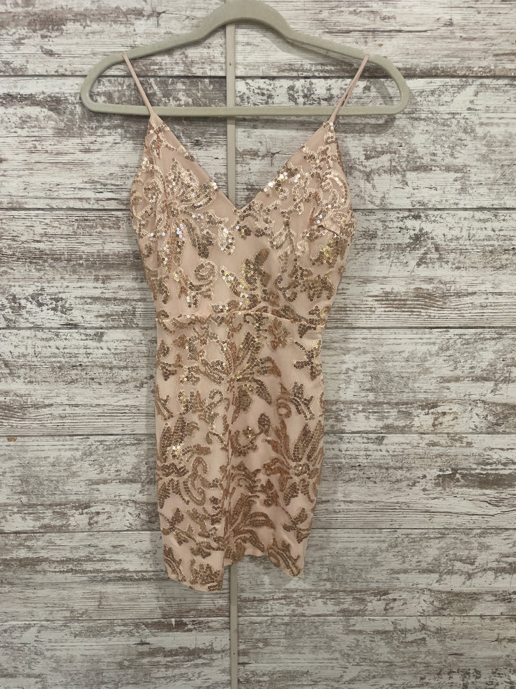 GOLD SPARKLY SHORT DRESS