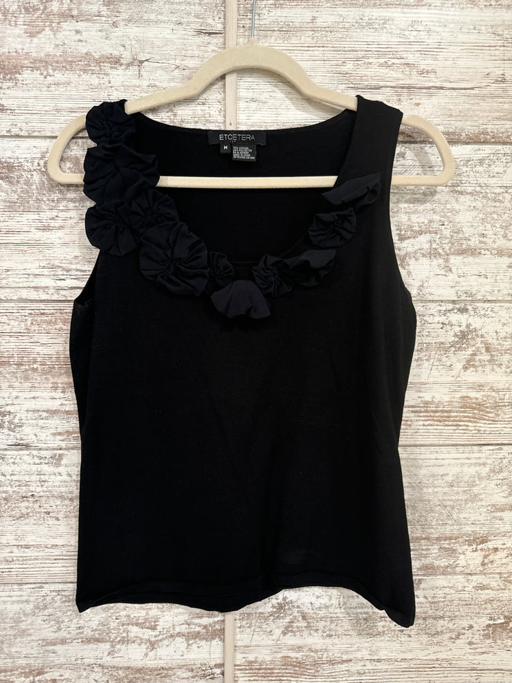 BLACK SLEEVELSS TOP $195