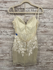 IVORY/FLORAL SHORT DRESS