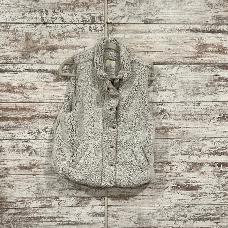 TAN FUZZY ZIP UP VEST