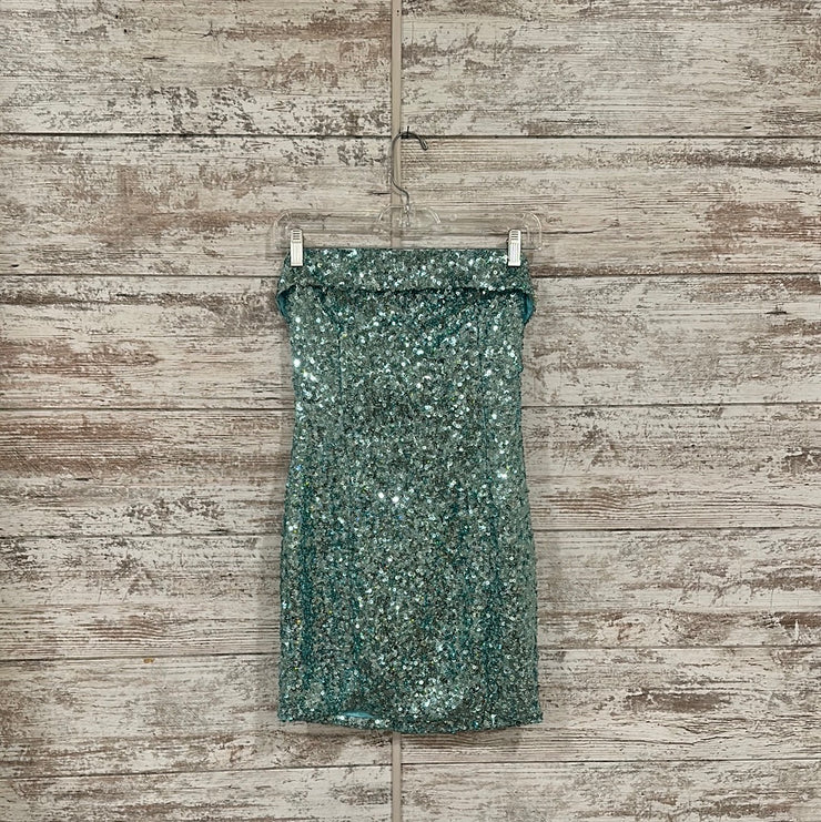 GREEN SEQUIN SHORT DRESS