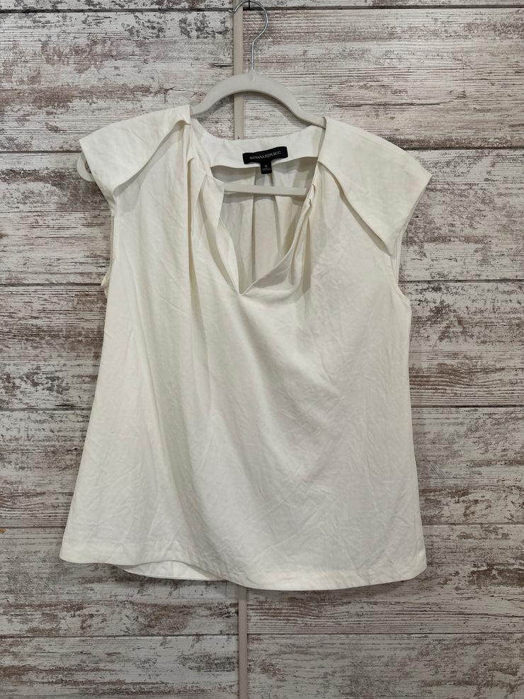 IVORY SLEEVELESS TOP