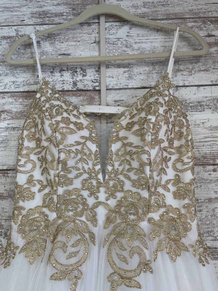 WHITE/GOLD A LINE GOWN