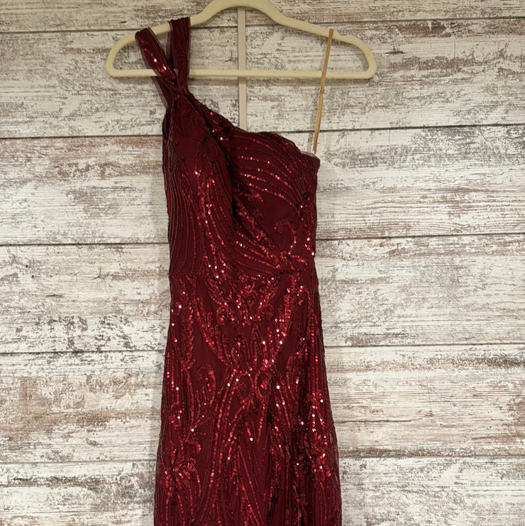 BURGUNDY SPARKLY LONG DRESS